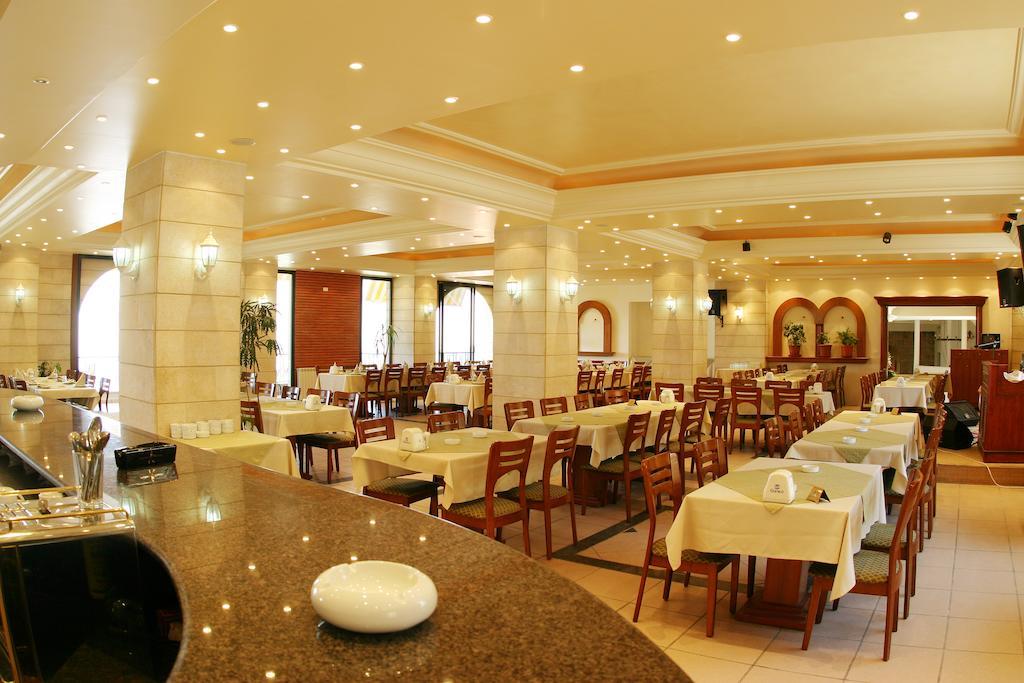 Valley View Hotel - Ḩammānā Esterno foto