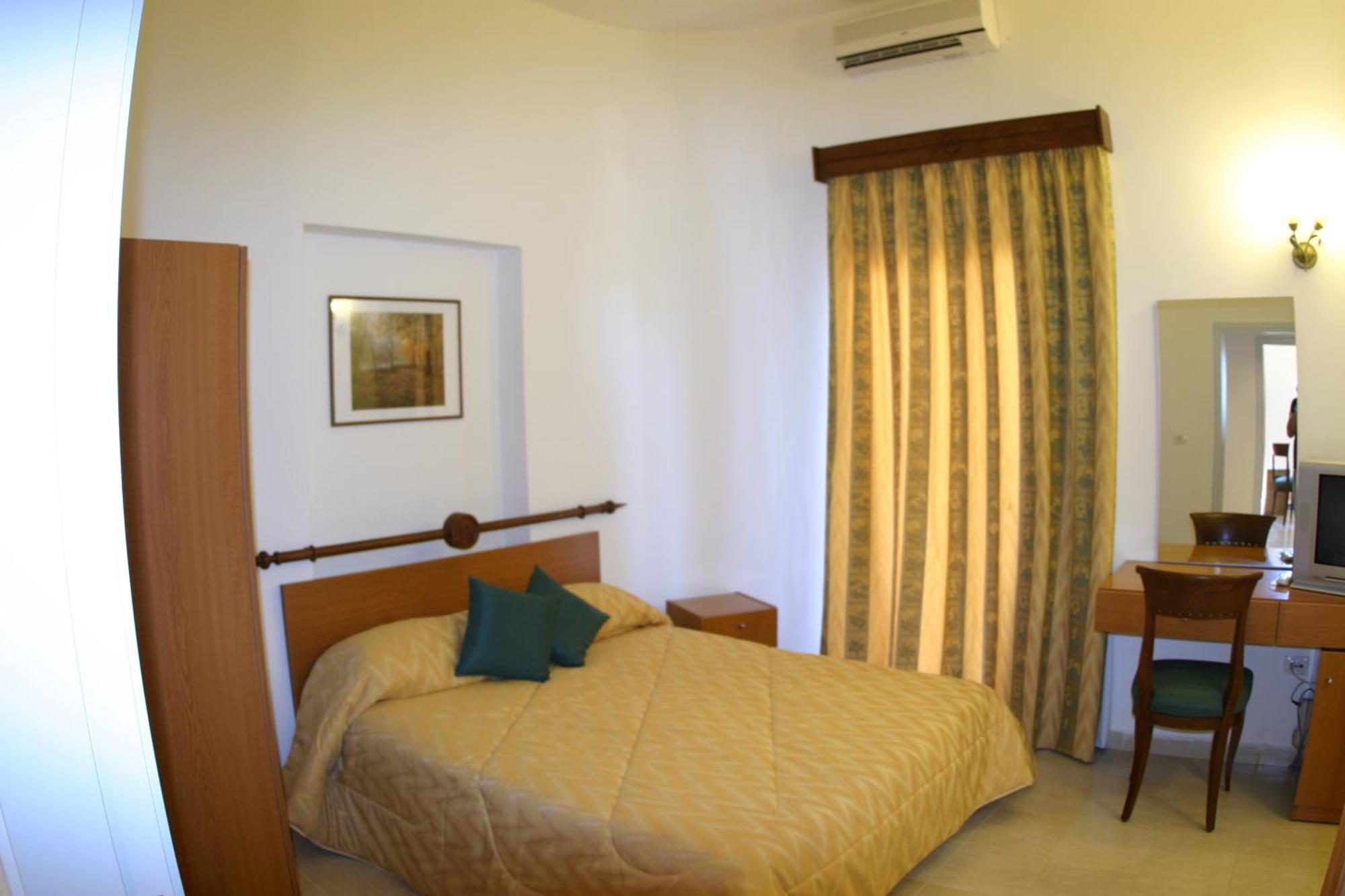 Valley View Hotel - Ḩammānā Esterno foto