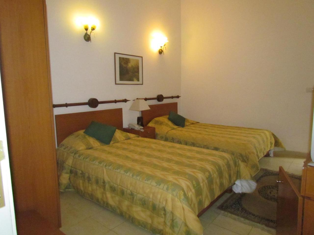 Valley View Hotel - Ḩammānā Esterno foto